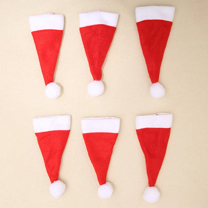 Mini Christmas Hat Cutlery Holders – Festive Tableware Bags for Holiday Dining & Decoration